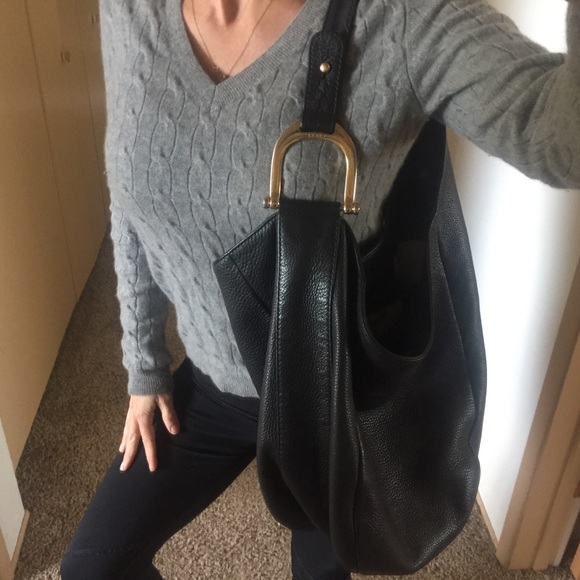 Gucci Handbags - 🌟HOST PICK🌟GUCCI stirrup purse✨